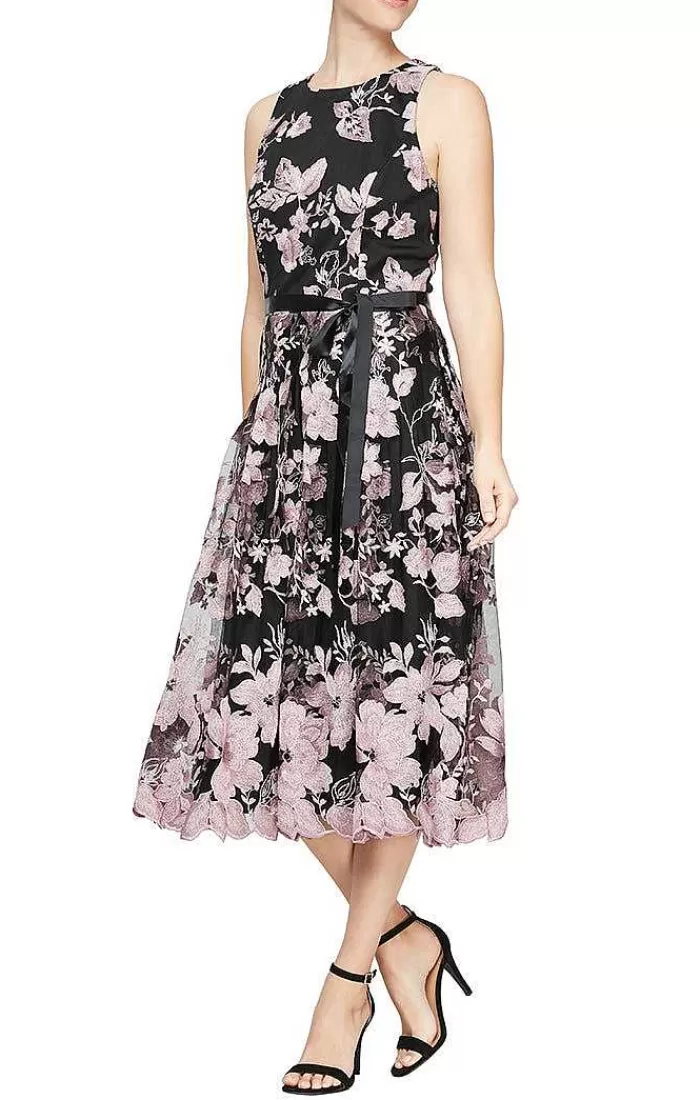 Sale Alex Evenings Tea-Length Sleeveless Embroidered Dress With Full Skirt & Tie Belt Blk/Rose | Blk/Hydran | Blk/Cha