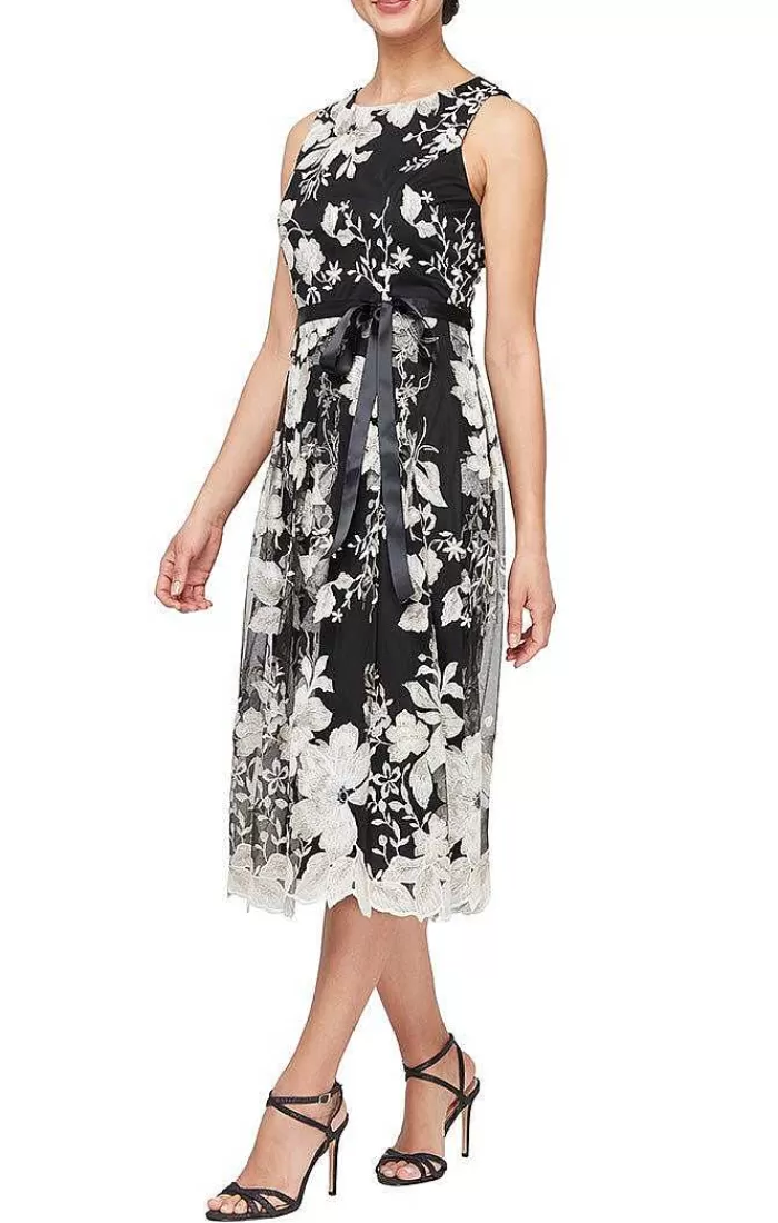 Online Alex Evenings Tea-Length Sleeveless Embroidered Dress With Full Skirt & Tie Belt Blk/Rose | Blk/Hydran | Blk/Cha